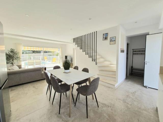Location Maison 5 pièces 117m² NARBONNE 11100