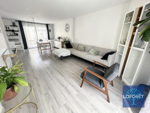 Location Maison 5 pièces 119.33 m2 Saint Germain lès Arpajon