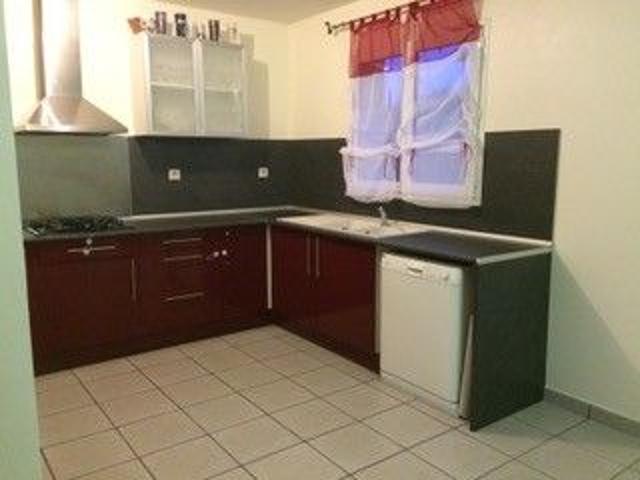 Location Maison 5 pièces 119m² CREUZIER LE VIEUX 03300