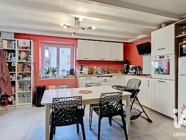 Location Maison 5 pièces 110 m2 Limony