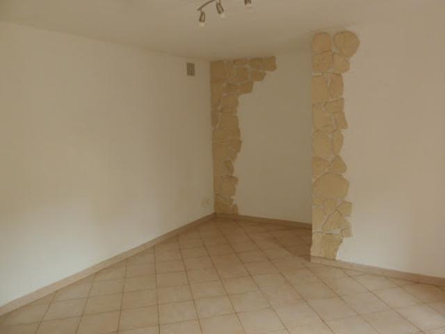 Location Maison 5 pièces 110 m2 Viviers lès Montagnes