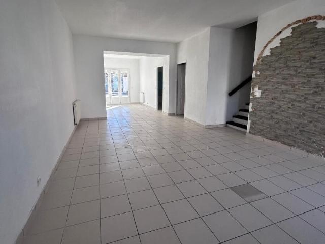 Location maison 5 pièces 110 m² à Le Soler 66270