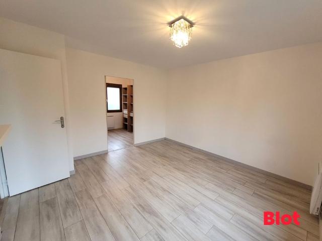 Location Maison 5 pièces 110m² MELESSE 35520