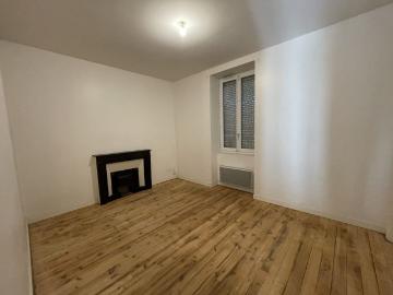 Location Maison 5 pièces 110m² ST PIERRE DE BOEUF 42520