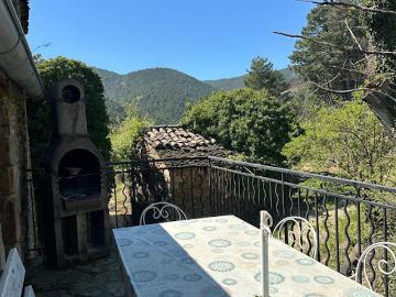 07230, Ardèche, Rhône-Alpes - Cave, Terrasse