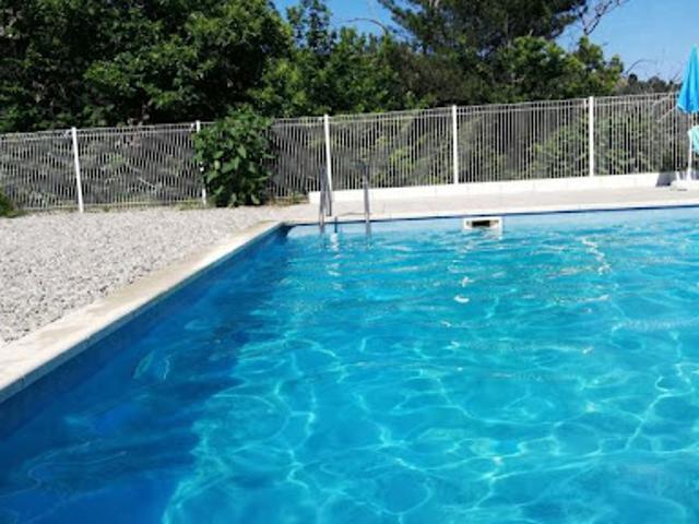 Location Maison 5 pièces 111.5 m2 Saint André Lachamp