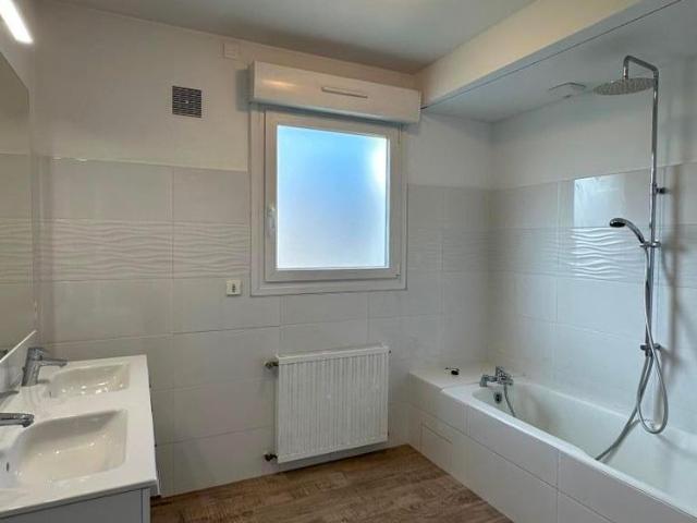 Location Maison 5 pièces 112m² ST NAZAIRE 44600