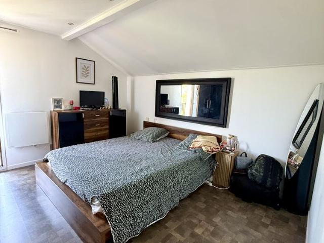 Location Maison 5 pièces 112m² ST PIERRE EN FAUCIGNY 74800