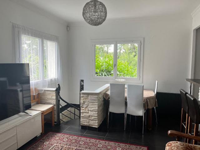 Location Maison 5 pièces 125 m2 Orsay