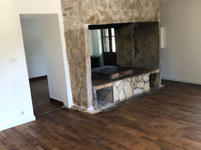 Location Maison 5 pièces 125 m2 Alvignac