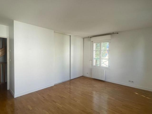 Location Maison 5 pièces 125m²