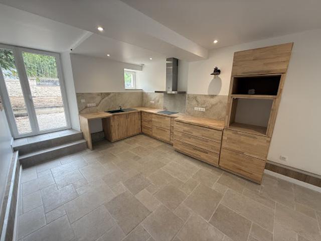 Location Maison 5 pièces 126 m2 Dénat