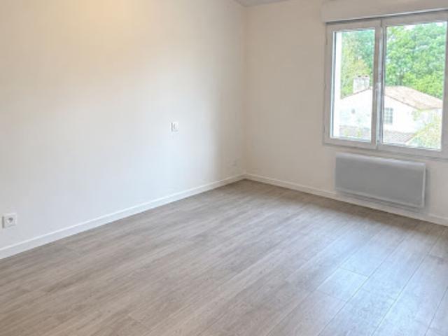 Location Maison 5 pièces 126.1 m2 Bords
