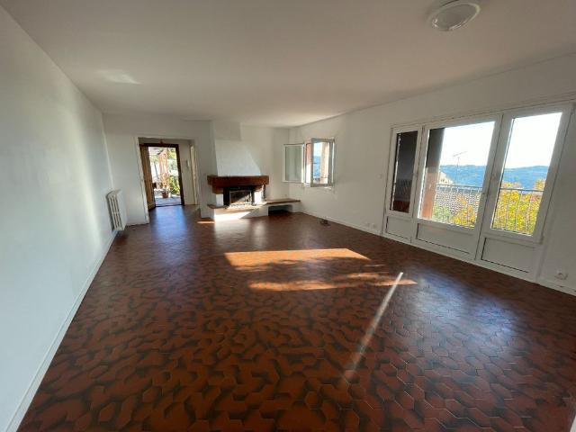 Location Maison 5 pièces 126m²