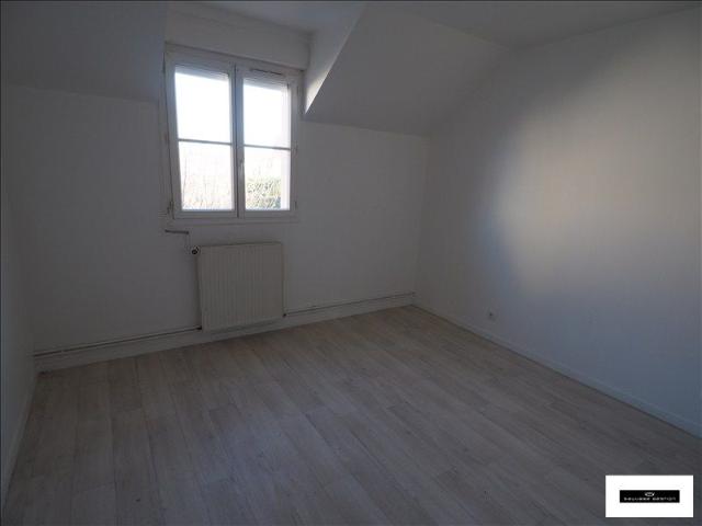 Location Maison 5 pièces 126m² BONSECOURS 76240