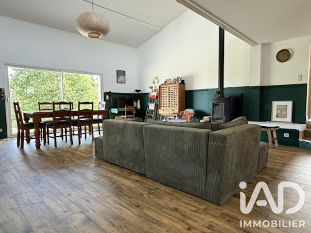 Location Maison 5 pièces 128 m2 Mervent