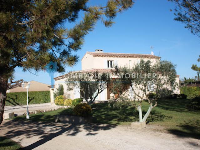 Location Maison 5 pièces 129 m2 Cavaillon