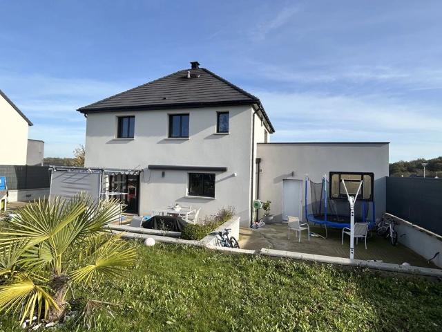 Location Maison 5 pièces 120 m2 à Gasville Oisème