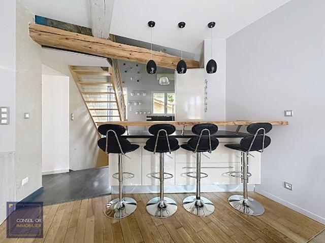Location Maison 5 pièces 120 m2 Saint Genis Laval