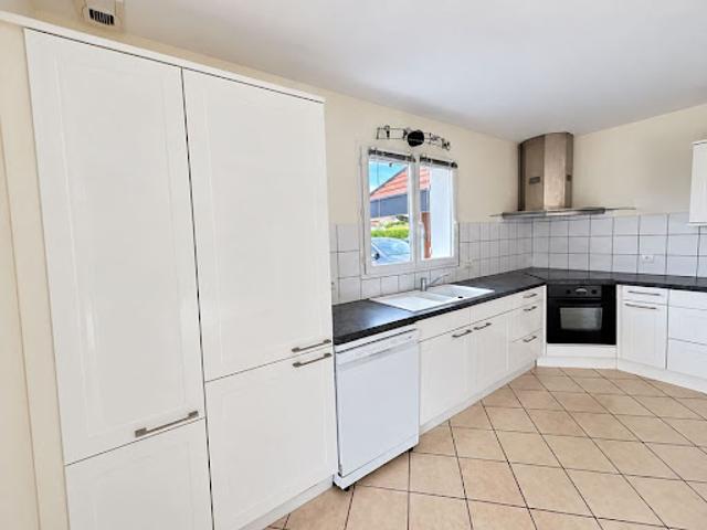Location Maison 5 pièces 120 m2 Villaz