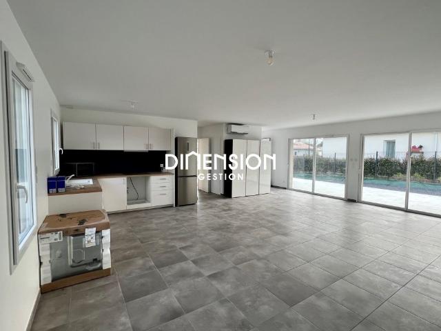 Location Maison 5 pièces 120m² CARIGNAN DE BORDEAUX 33360