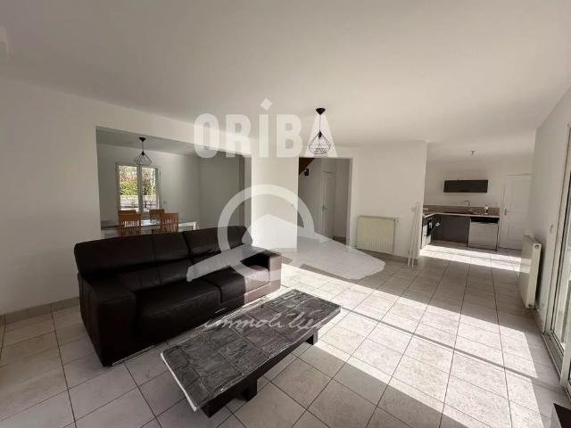 Location Maison 5 pièces 120m² SAUTRON 44880