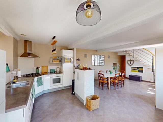 Location Maison 5 pièces 121.61 m2 Givry