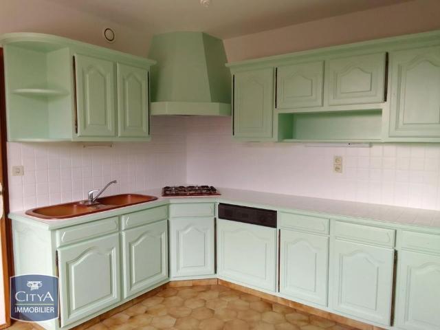 Location Maison 5 pièces 123m² CHANGE 72560