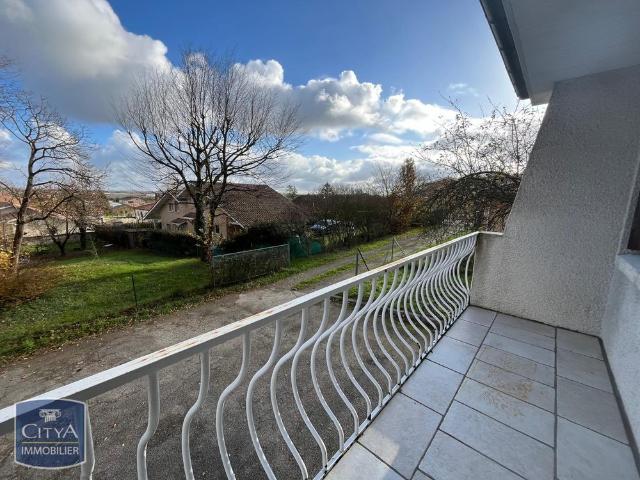 Location Maison 5 pièces 134m² CRECHES SUR SAONE 71680