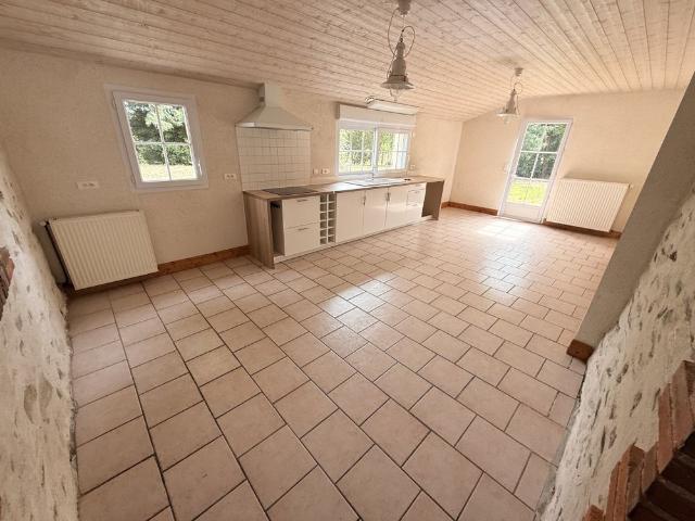 Location Maison 5 pièces 134m² ST AIGNAN GRANDLIEU 44860