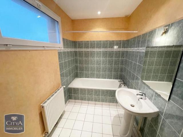 Location Maison 5 pièces 135m² SELONGEY 21260