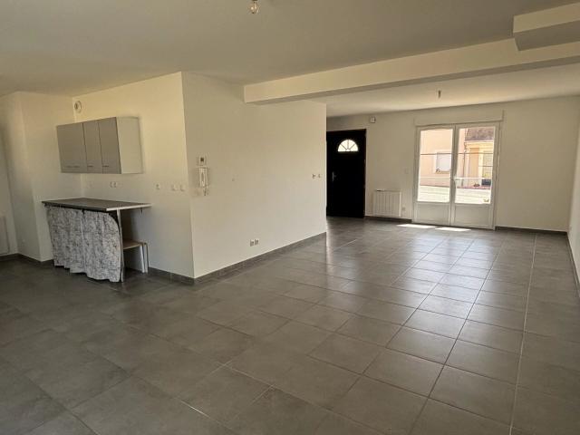 Location Maison 5 pièces 137 m2 à Fontaine la Guyon