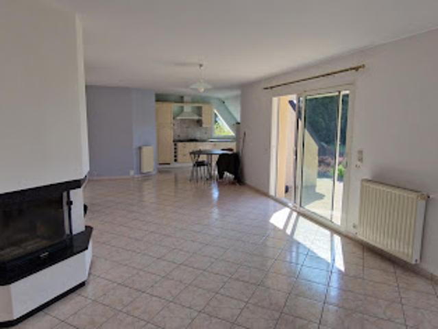 Location Maison 5 pièces 138 m2 Saint Agathon