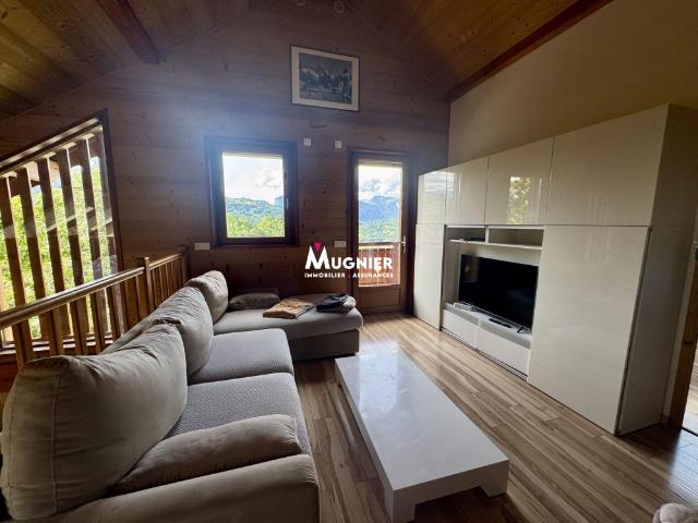 Location Maison 5 pièces 138m² TANINGES 74440