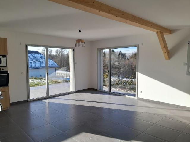 Location Maison 5 pièces 139m² GROISY 74570