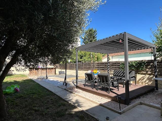 Location Maison 5 pièces 130 m2 Nimes