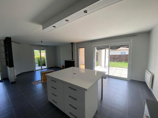 Location Maison 5 pièces 130 m2 Trélissac
