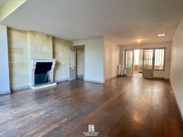 Location Maison 5 pièces 131m² LE BOUSCAT 33110