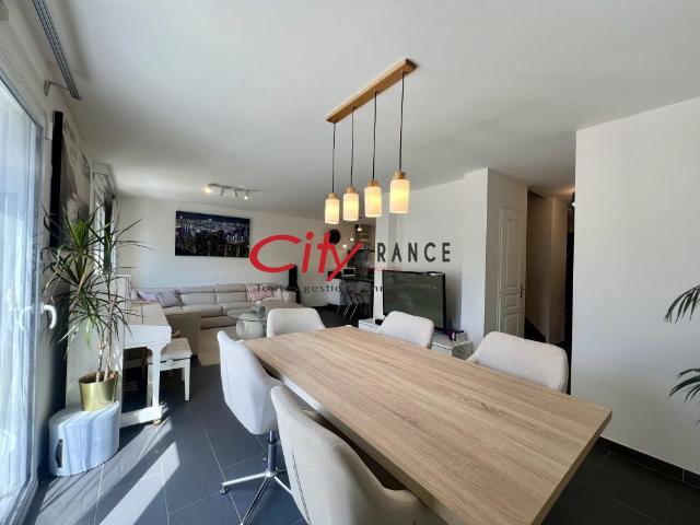Location Maison 5 pièces 131m² POISSY 78300
