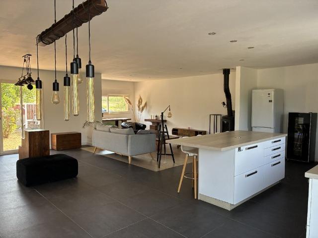 Location Maison 5 pièces 132m² BAZIEGE 31450