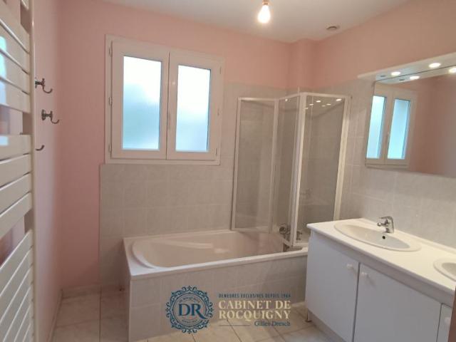 Location Maison 5 pièces 132m² OLIVET 45160