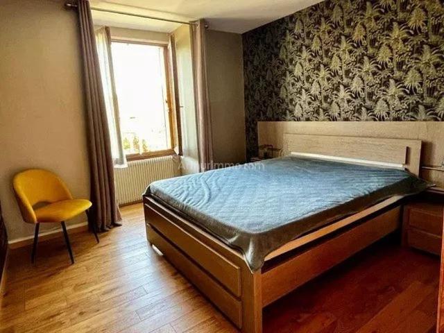 Location Maison 5 pièces 133 m2 à Joinville le Pont