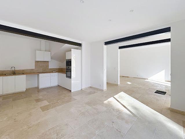 Location Maison 5 pièces 147.26 m2 Grans