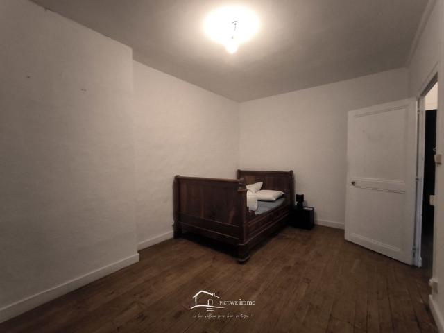 Location Maison 5 pièces 147m² NIORT 79000