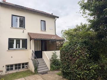 Location Maison 5 pièces 140 m2 Saint Germain en Laye