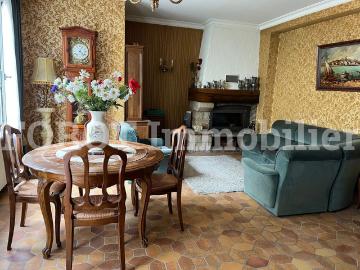 Location Maison 5 pièces 140m² LAMASTRE 07270