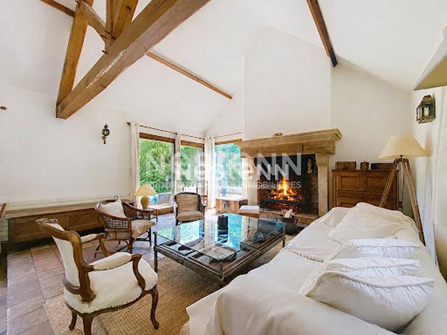 Location Maison 5 pièces 141 m2 Noisy le Roi