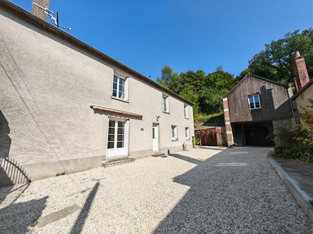 Location Maison 5 pièces 141.75 m2 Vernou sur Brenne