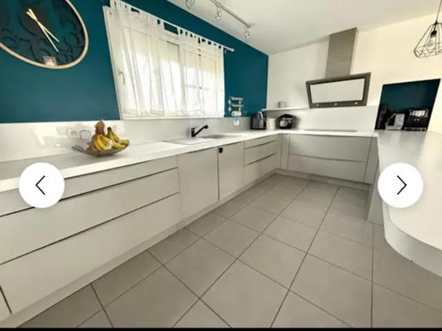 Location Maison 5 pièces 143 m2 Saint Pierre de Mons