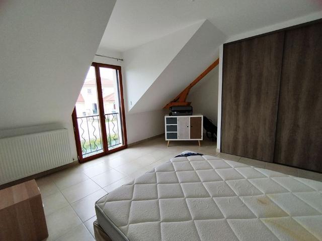 Location Maison 5 pièces 143m²